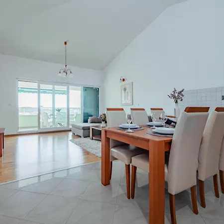 Apartments Verde 公寓 特罗吉尔