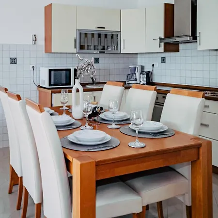 Apartments Verde Апартаменти